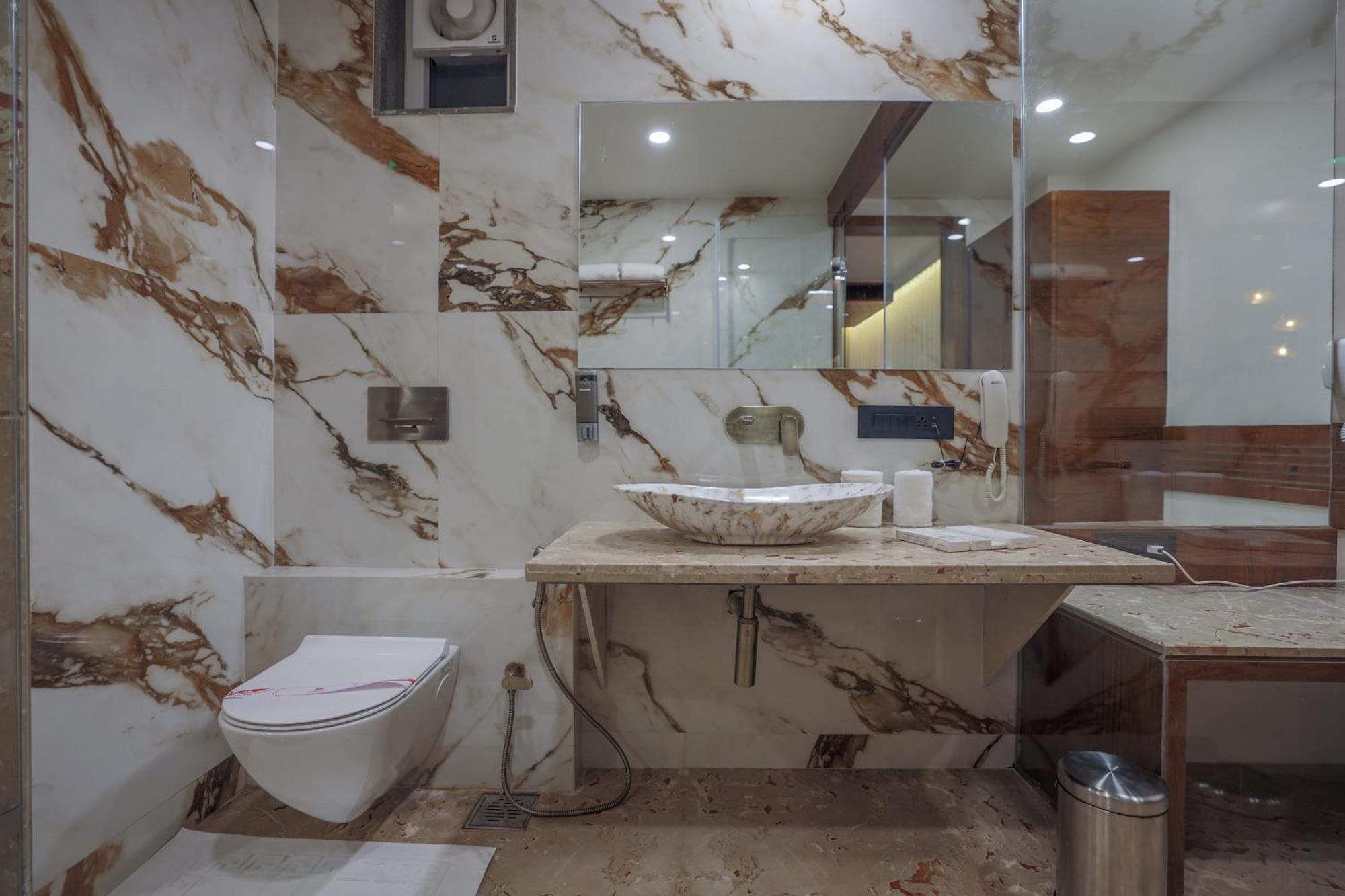 Hotel Aditya Mansingh Inn Somnath Exterior photo
